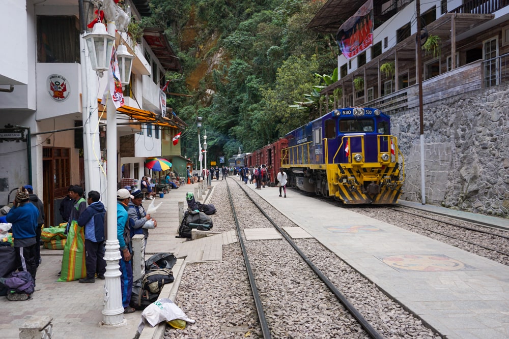 Machu Picchu: het iconische einde van de Inca Trail | Reisverslag Peru #10 | Peru 2018 Aguas Calientes - het dorpje bij Machu Picchu