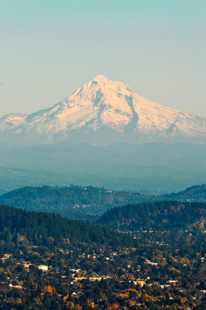 Uitzicht op Mount Hood vanaf Pittock Mansion