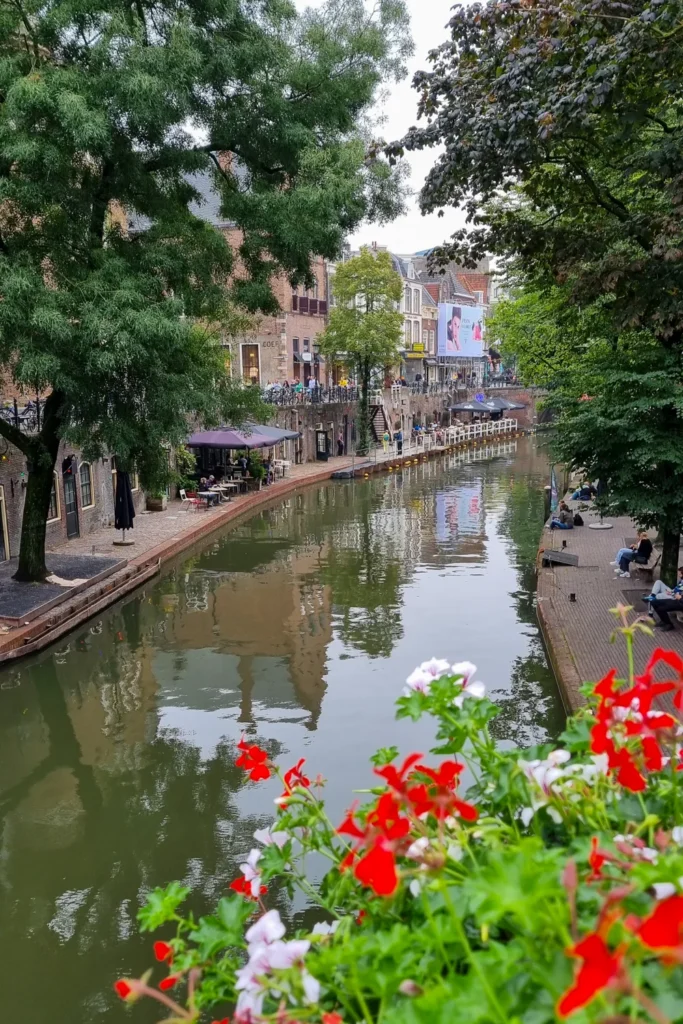 11 gorgeous places to visit in The Netherlands | The Netherlands, Travel inspiration Canal in Utrecht