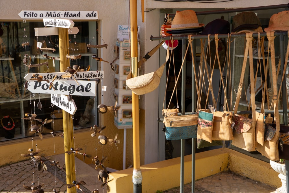 12 Praia da Luz bezienswaardigheden & leuke dingen om te doen | Portugal Souvenirshop in Luz