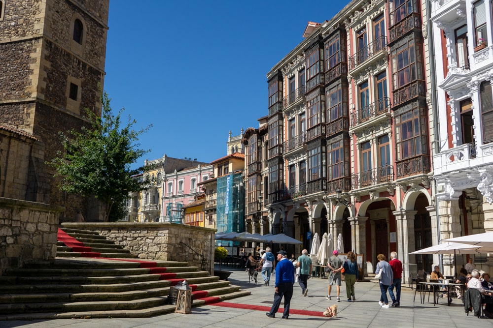 10 Things to do in Cudillero: the most beautiful village in Spain | Spain The historic center in Aviles