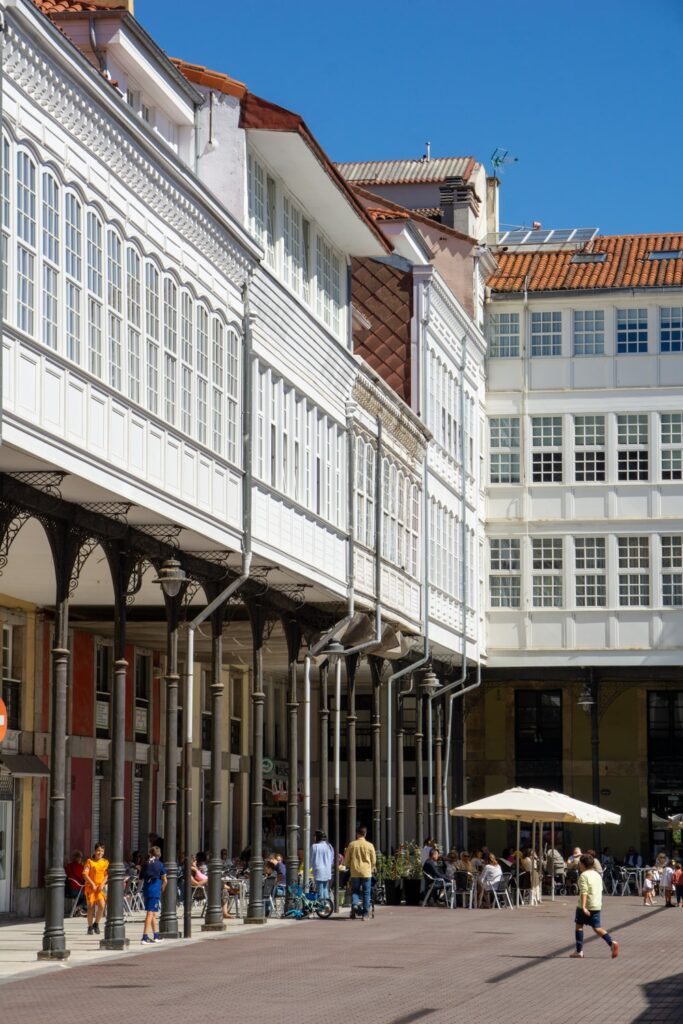 La Plaza El Mercado de Avilés