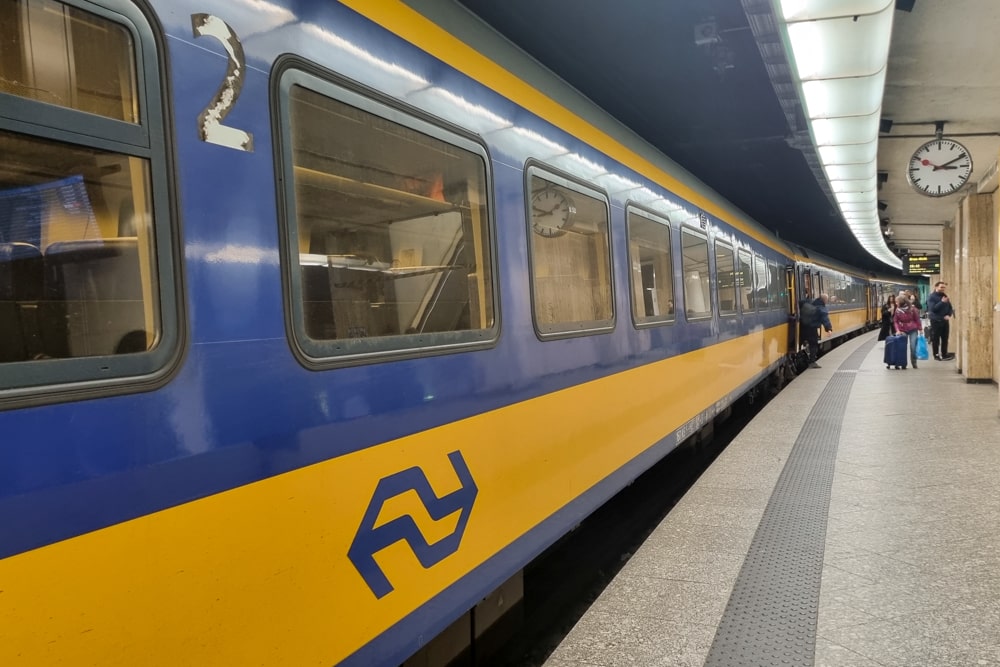 Antwerpen vs Brussel: wat is de leukste stad voor een stedentrip? | België NS trein in Brussel