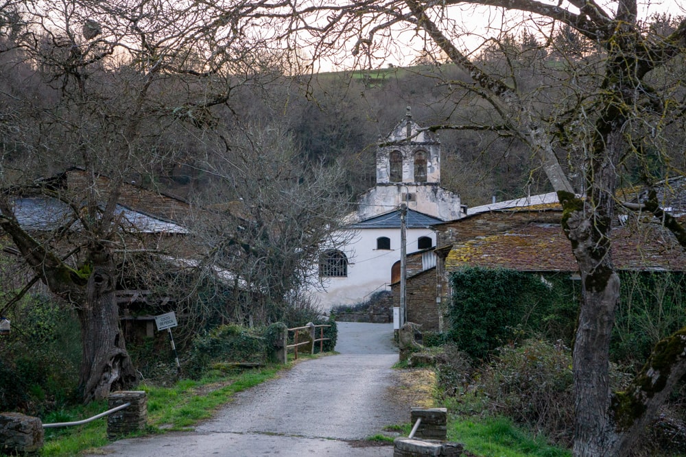 Camino Francés week 5: The emotional road to Santiago | Travel journal | Camino Frances 2025 Village in Galicia
