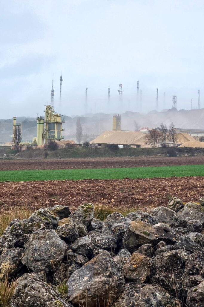 Camino Francés week 3: De beruchte Meseta | Reisverslag | Camino Frances 2025 Wandelen in de mist na Atapuerca