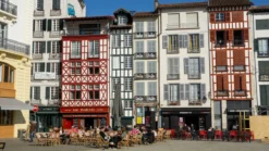 Bayonne bezienswaardigheden & tips voor leuke dagtrips