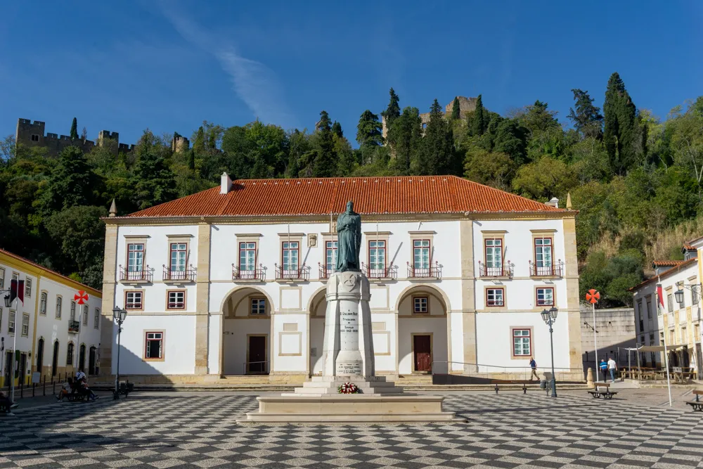 Camino Portugués #2: klimmen, zweten en genieten tussen Tomar en Coimbra | Reisverslag | Camino Portugues 2025 Sightseeing in Tomar