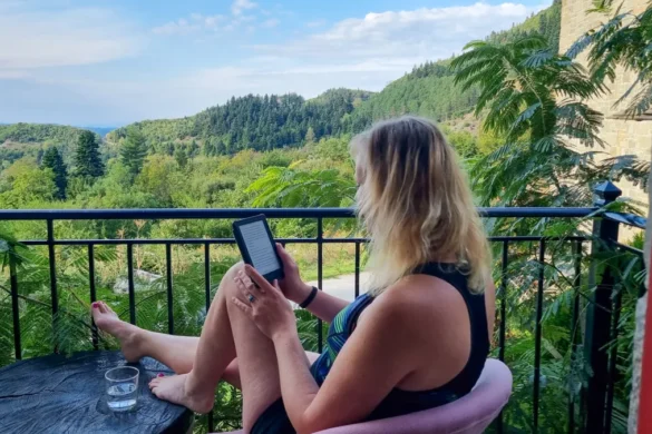 Traveling alone as a woman-my tips with 15 years of experience